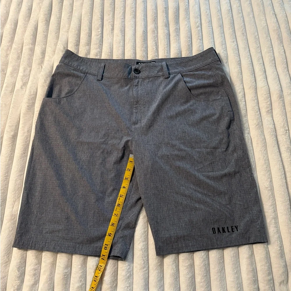 Men’s Oakley Hydrolux Shorts - Picture 5 of 5